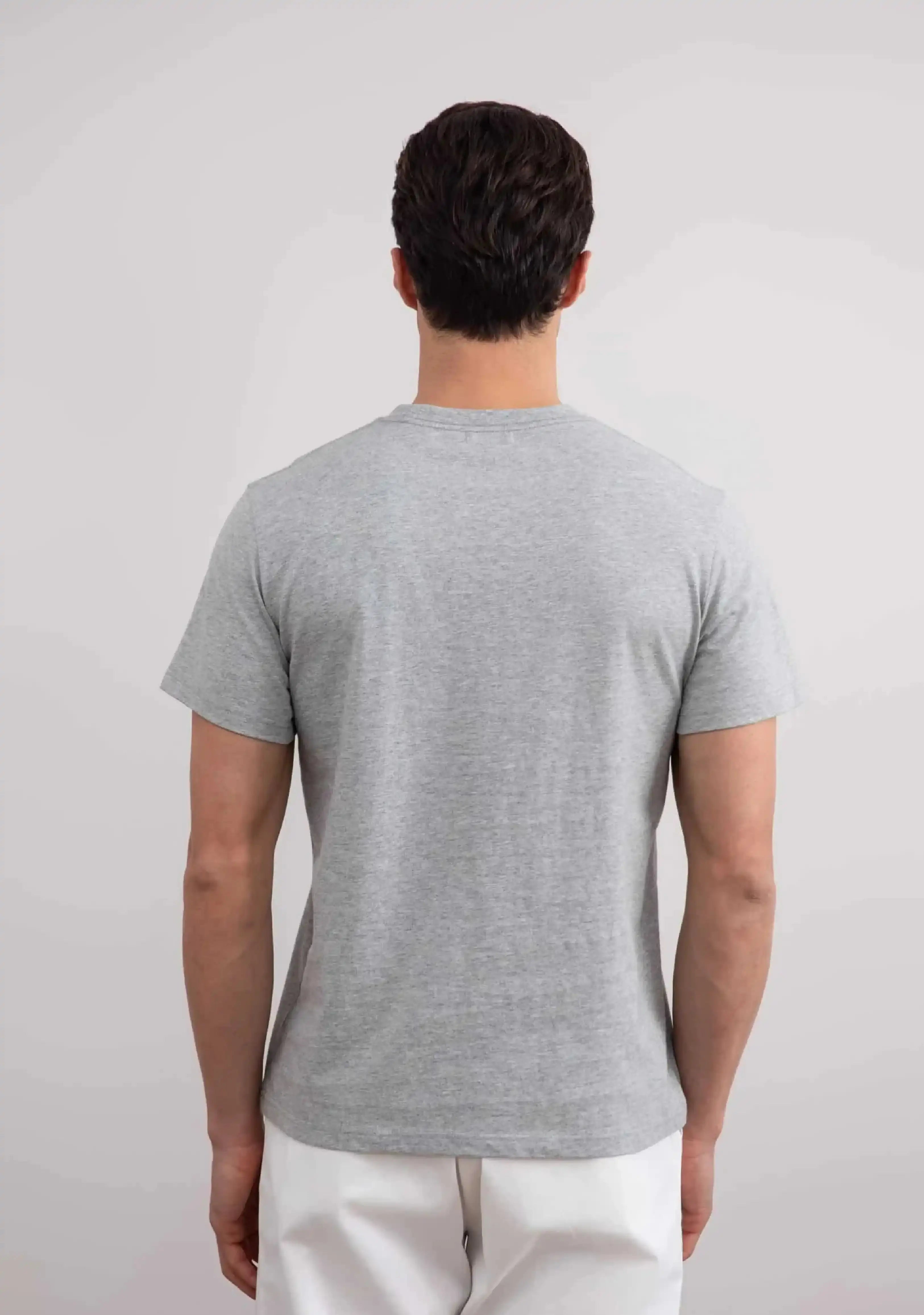 Signature T-Shirts (UAE)