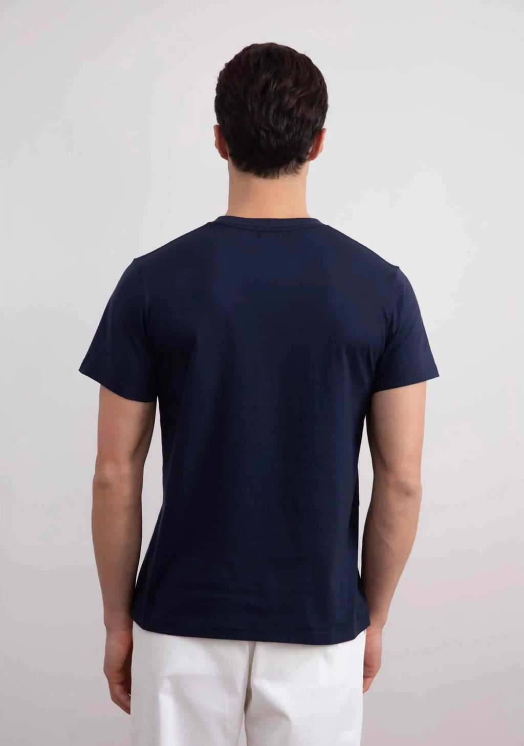 Signature T-Shirts (UAE)