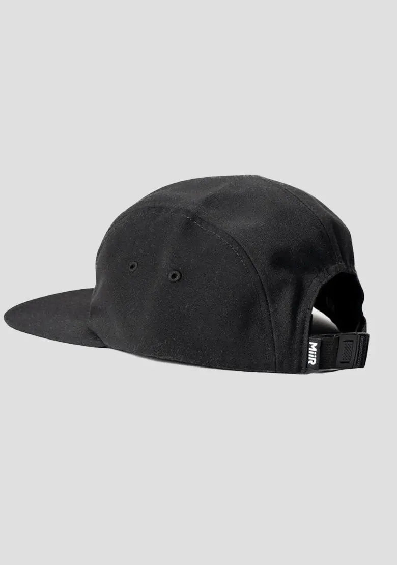 Straight brim caps UAE Secondary image